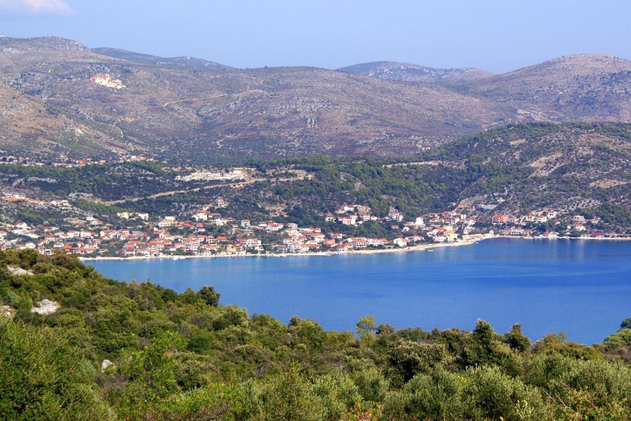 Apartments By The Sea Poljica, Trogir - 19316 Marina Kültér fotó