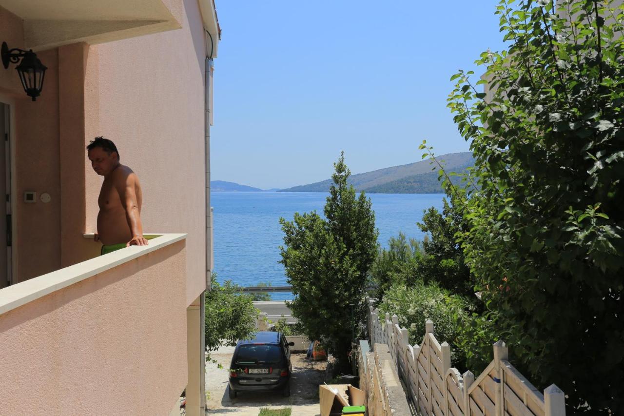 Apartments By The Sea Poljica, Trogir - 19316 Marina Kültér fotó