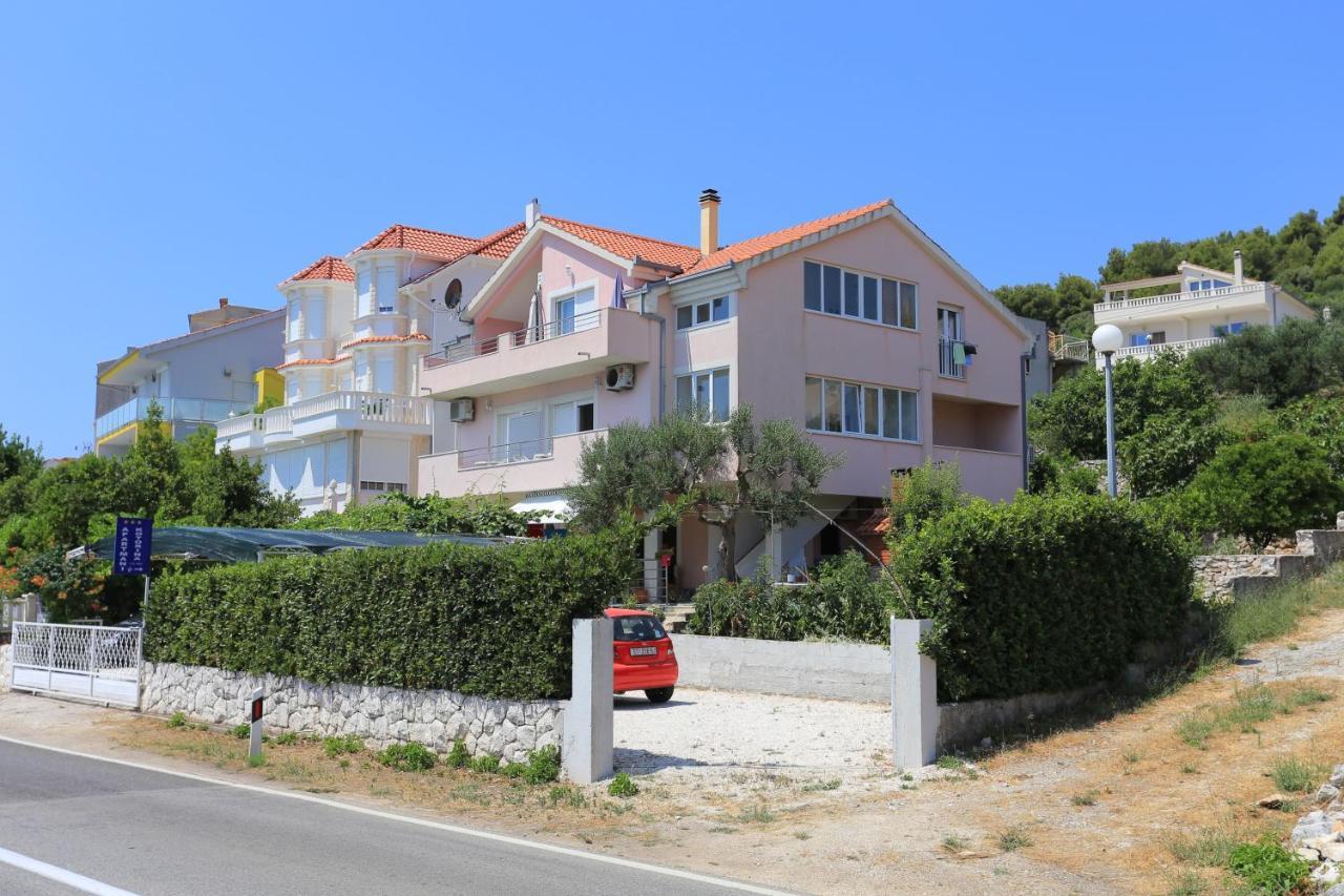 Apartments By The Sea Poljica, Trogir - 19316 Marina Kültér fotó